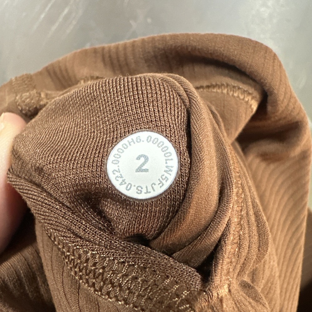 Lululemon Align High Rise Ribbed Pant Legging Women's Brown Size 2 EUC Inseam 25 - Picture 8 of 8